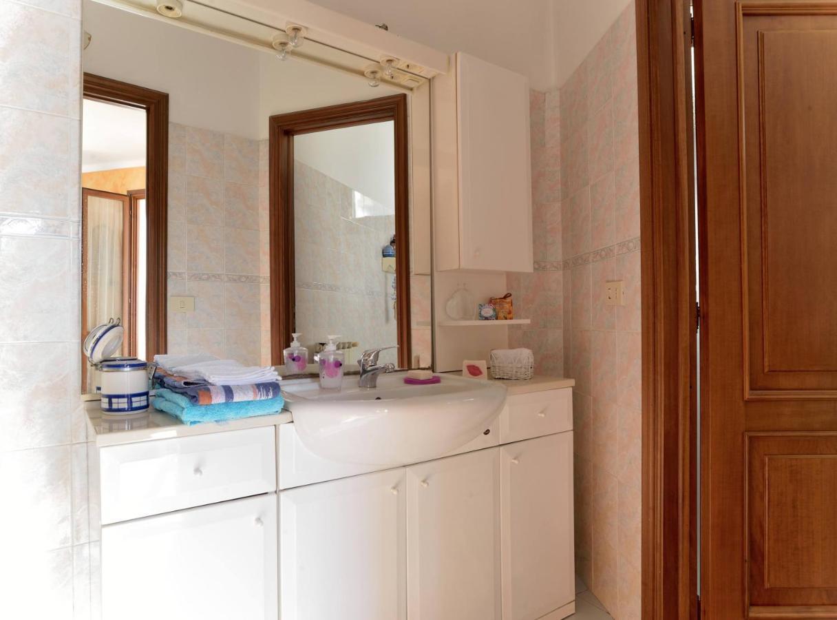 Вилла Casa Con Grande Terrazza, Ac, Wifi, Posto Auto E Vicino Al Mare Империя Экстерьер фото